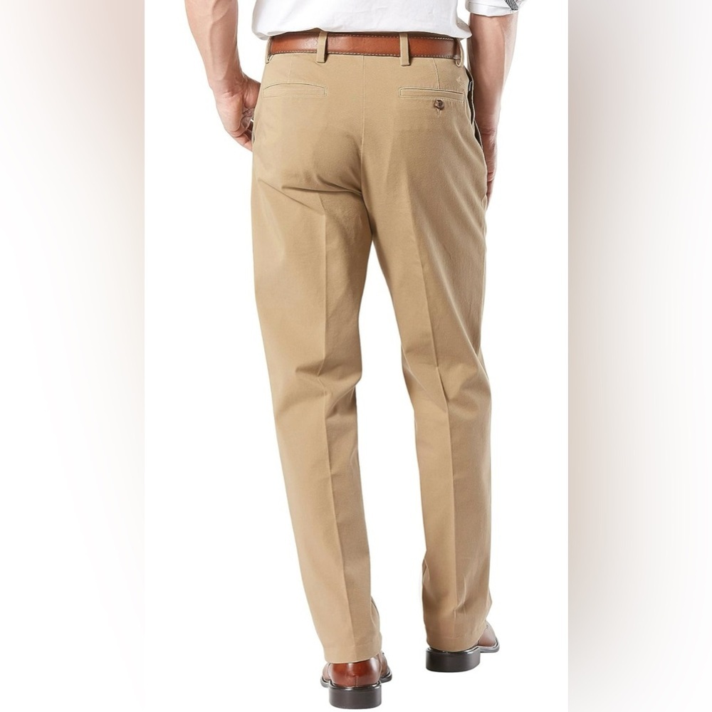 COPY - Dockers Men's Classic Fit Workday Khaki Smart 360 FLEX Pants 38X29 - Picture 2 of 8